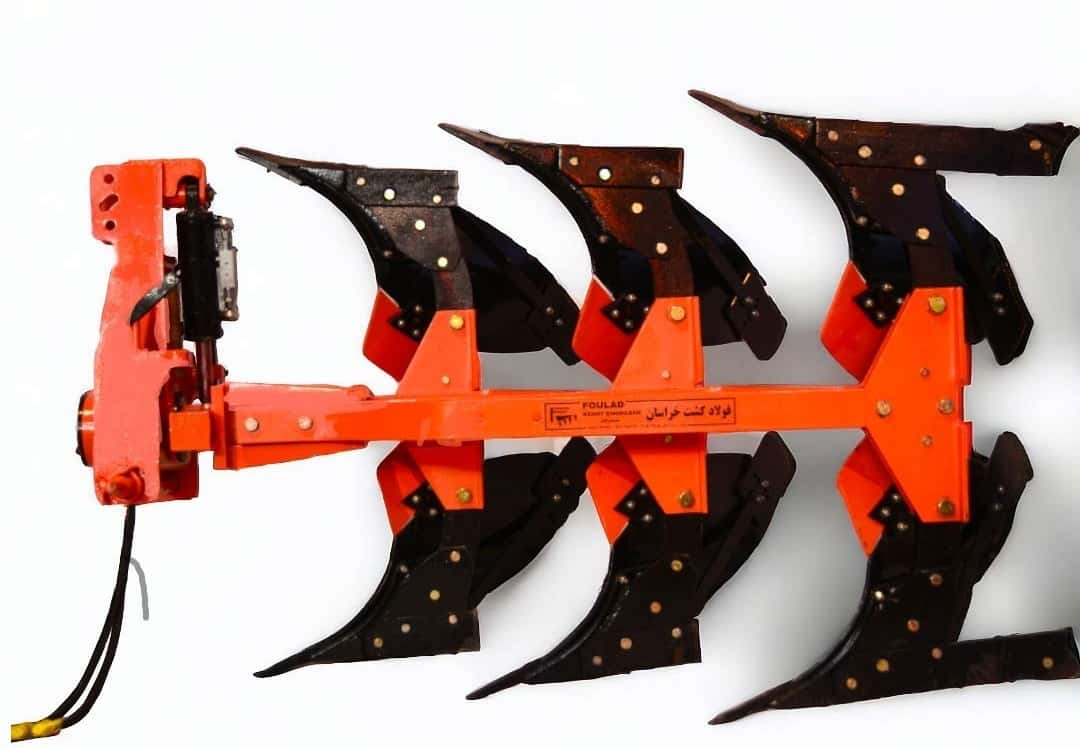 تصویر 3 از گاوآهن سه خیش برگردان سامانه واژگونی خاک